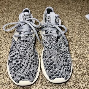 Women’s adidas shoes size 8